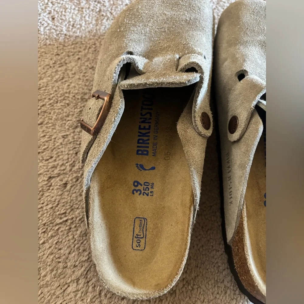 Women’s Boston Birkenstock Clog - Picture 2 of 5